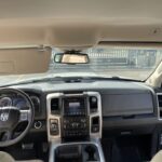 Dodge ram blanc interieur 2