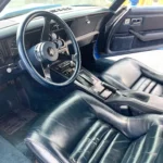 corvette c3 l82 de 1980 intérieur